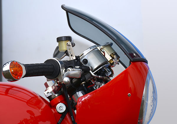 Moto Guzzi Le Mans 3, Michael