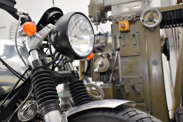 Moto Guzzi Mille GT, Peter